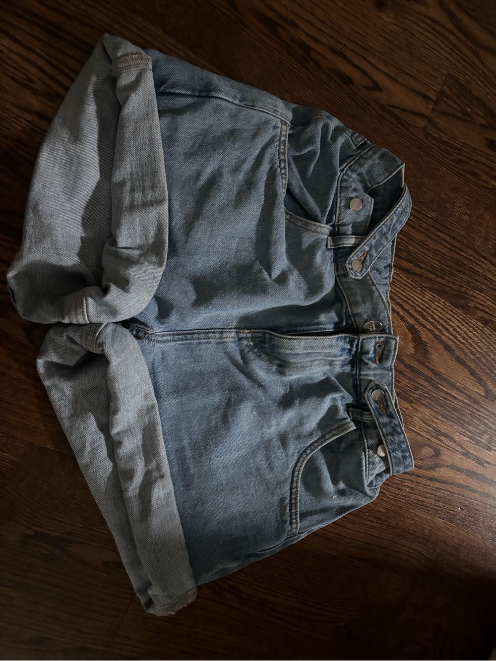 Seventy + Mochi Tab Denim Rolled Hem Shorts small